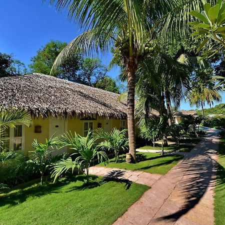 Oasis Hotel Nyaung-U Экстерьер фото