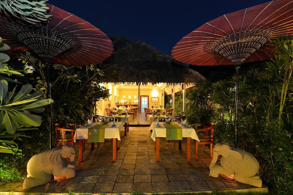 Oasis Hotel Nyaung-U Экстерьер фото